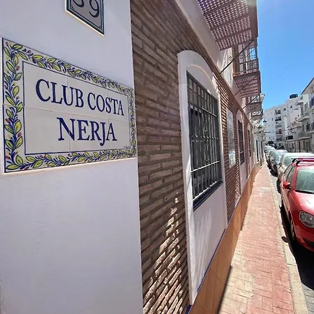 شقة Club Costa نيرخا